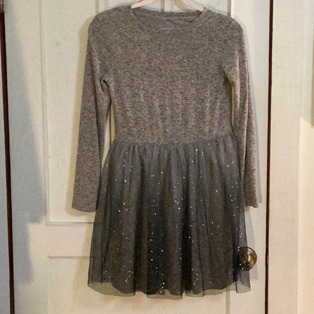 Girls ‘Cat & Jack’ grey sweater top and sparkly tool dress in size L(10-12)